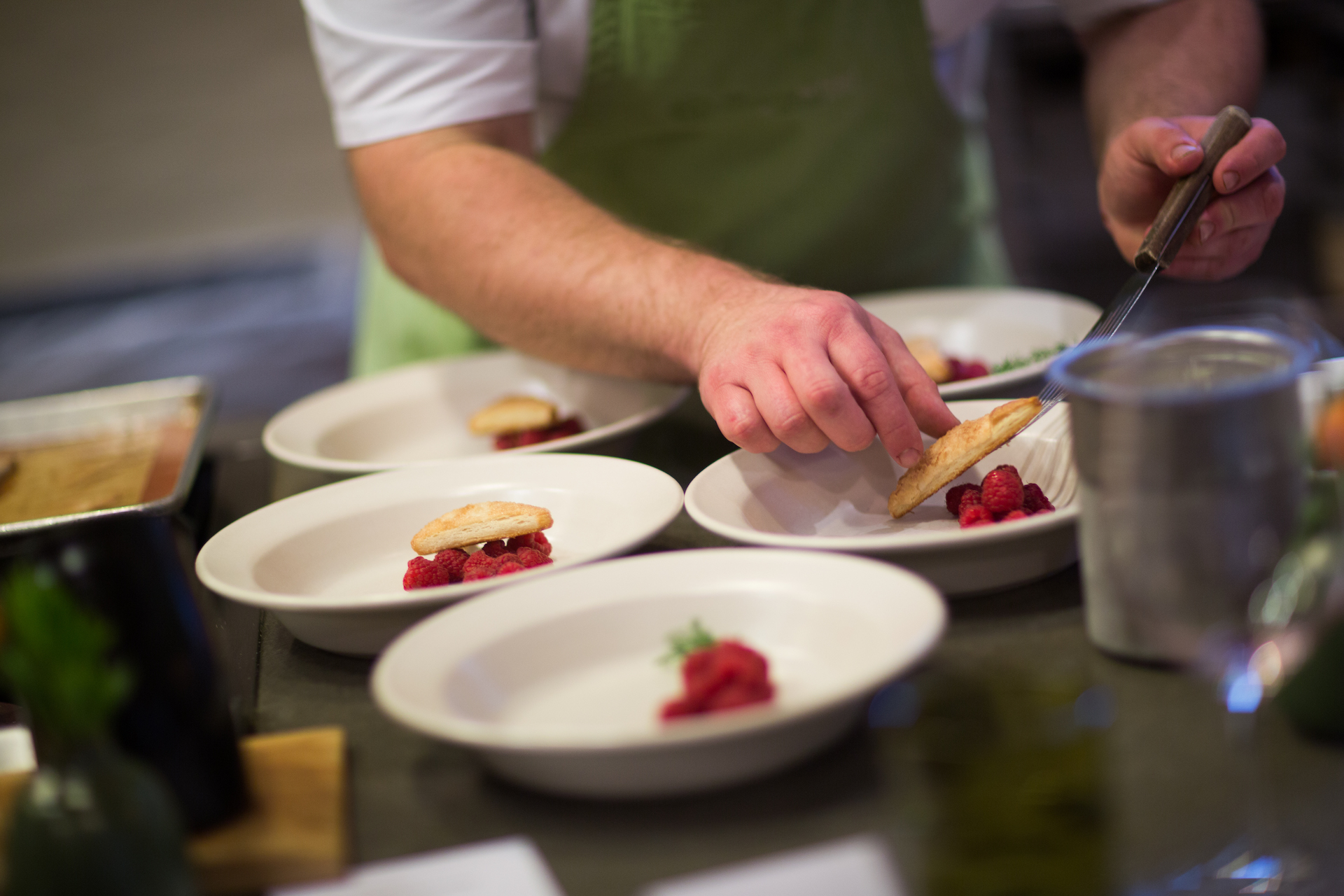 cooking school plating dessert